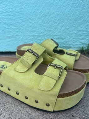 Womens Lime Green Suede Double-Buckle platform Sandals
